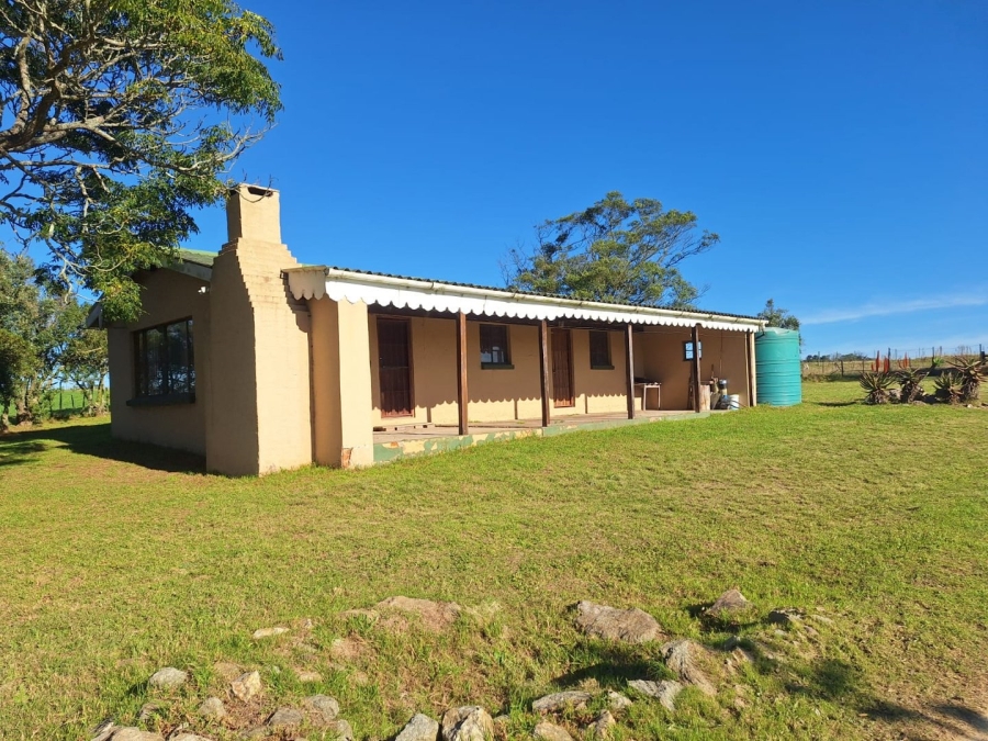 7 Bedroom Property for Sale in Glentana Western Cape